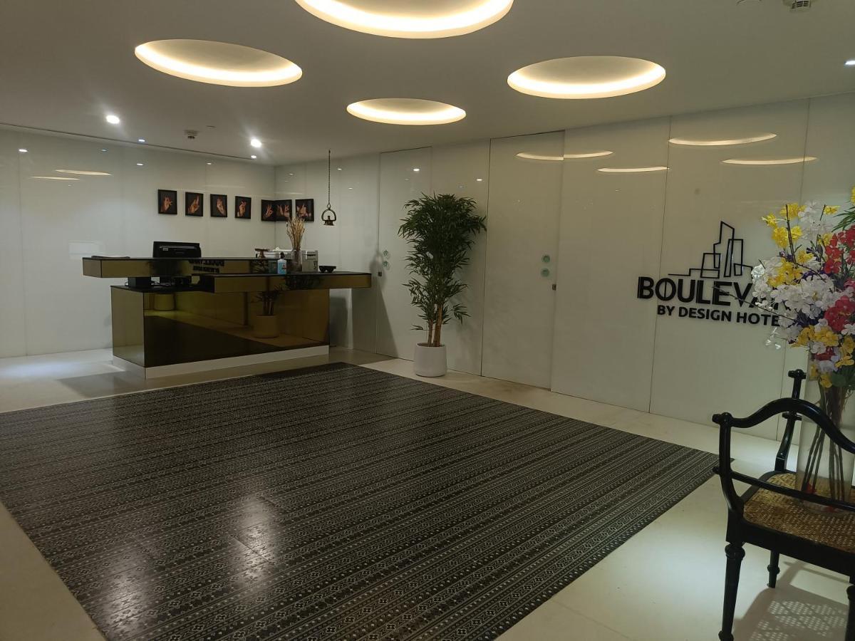 Boulevard By Design Hotel チェンナイ エクステリア 写真